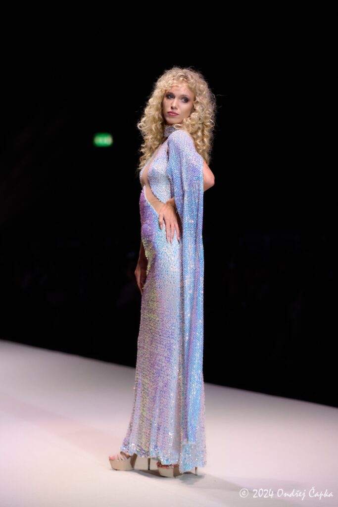 Iveta Maurerova - runway
